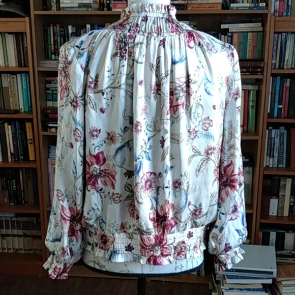 Chico's reversible silly jacket😍 - Picture 4 of 8